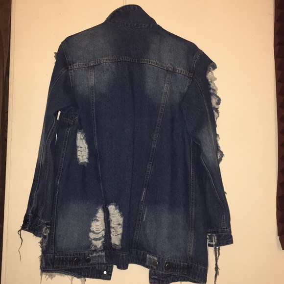 Artsy Distressed jean jacket - Picture 3 of 5